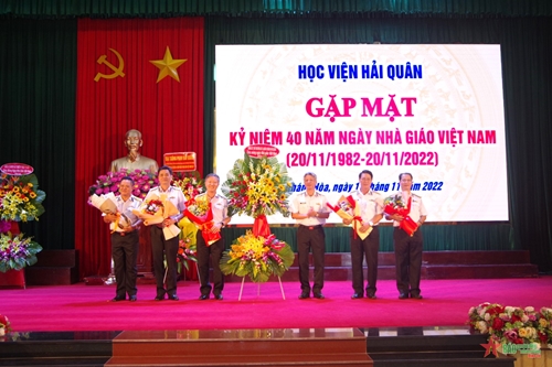 Học viện Hải quân gặp mặt kỷ niệm 40 năm Ngày Nhà giáo Việt Nam 
